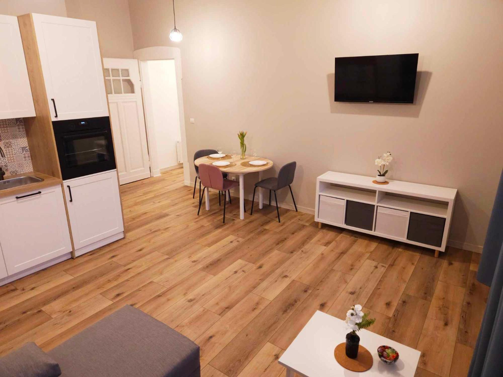 Justinrent 3 Lägenhet Legnica Exteriör bild
